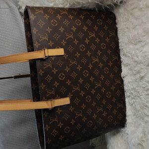 Louis Vuitton monogram Luco Shoulder Tote bag